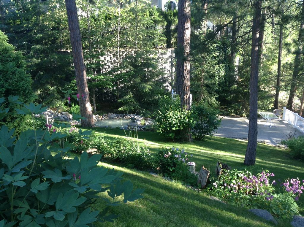 River Cove Elegant Waterfront Bed & Breakfast Post Falls Exterior foto